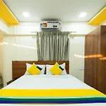 Itsy Hotels Anand Executive, Near Amanora